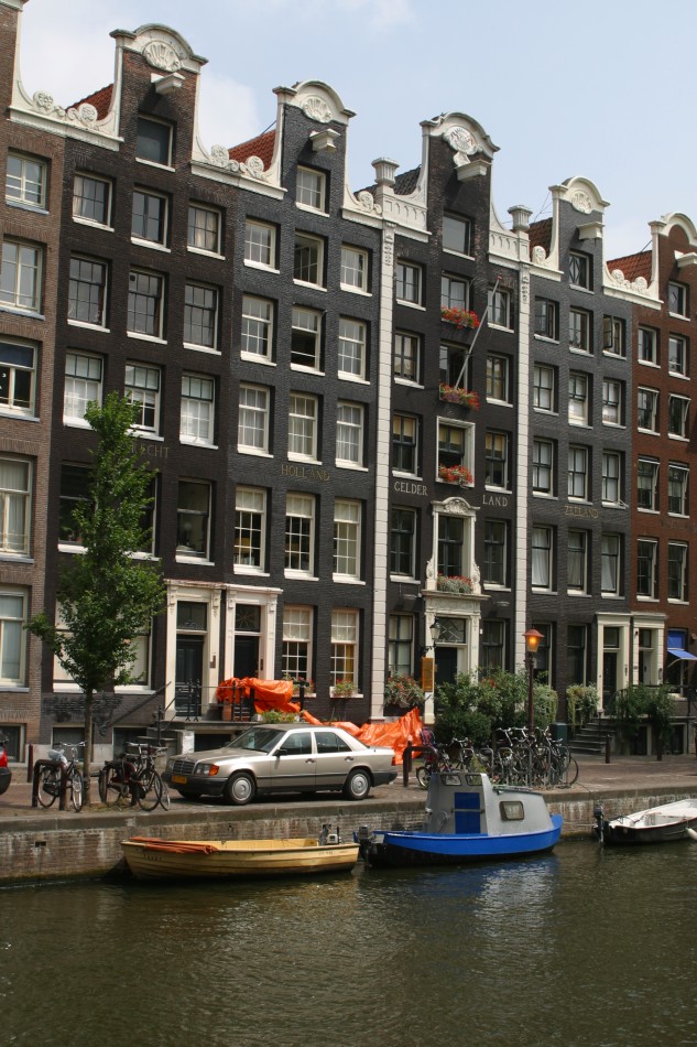 This image has been resized